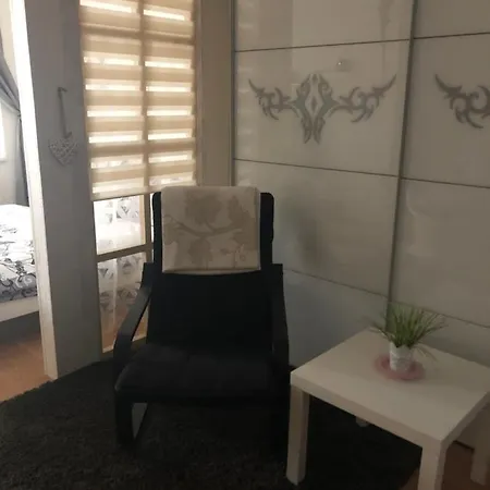 Terrace S 1 Spalnou Sofia-parking & Wifi