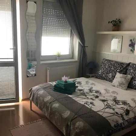 Apartment Terrace S 1 Spalnou Sofia-parking & Wifi Pressburg