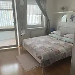 Terrace S 1 Spálńou Sofia-parking&wifi Apartamento Bratislava