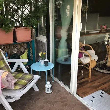 アパート Terrace S 1 Spalnou Sofia-parking & Wifi ブラチスラヴァ